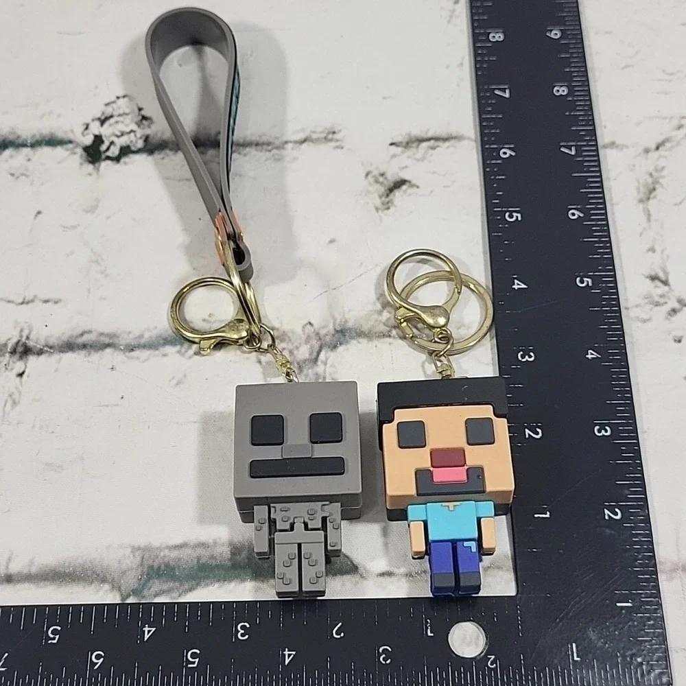 Minecraft‎ Keychains Vinyl 3D Figural Characters Lot Of 2 Clip-On Gamer Wristlet